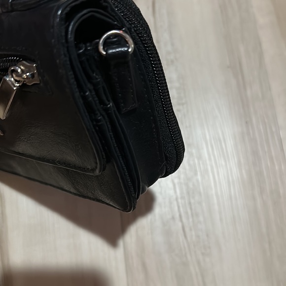 Black purse/wallet - Picture 11 of 12